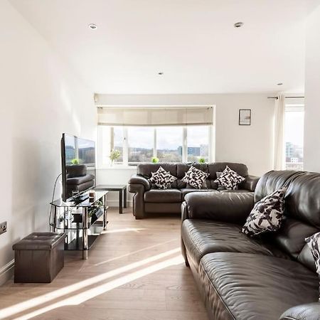 Ferienwohnung Stunning Flat By Quayside With Balcony!! Newcastle upon Tyne Exterior foto
