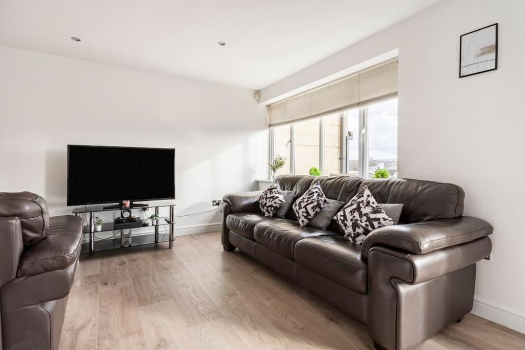 Ferienwohnung Stunning Flat By Quayside With Balcony!! Newcastle upon Tyne Exterior foto